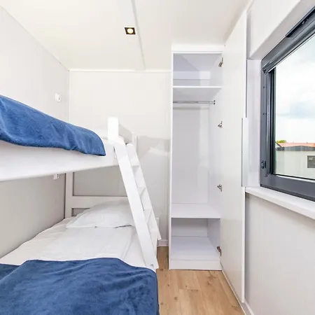 Hytte Letniskowe Plaza Ii *