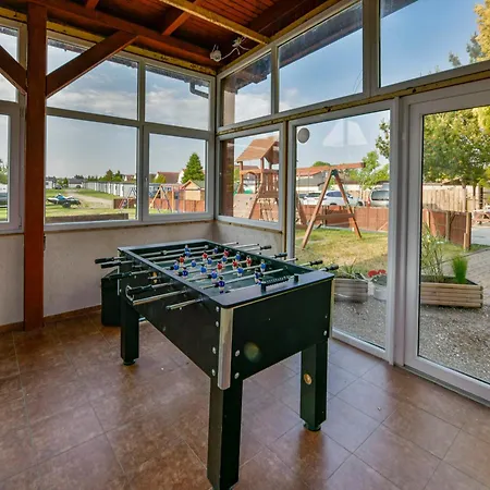 Letniskowe Plaza Ii Chata *